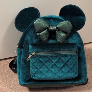 Bioworld Disney Minnie Mouse Mini Backpack with Ears and Bow NWT